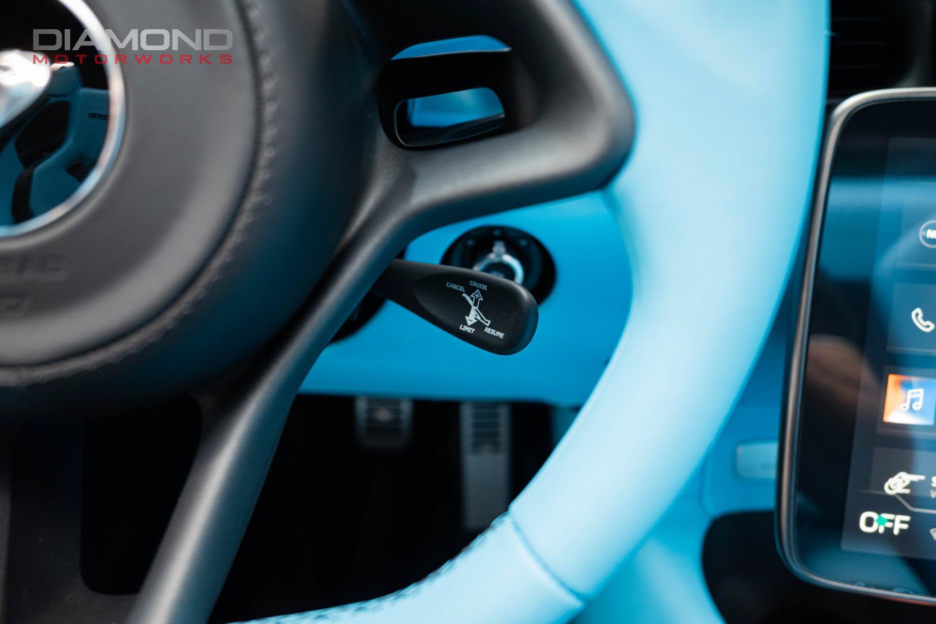 Used 2026 McLaren Artura Spider RWD image 99