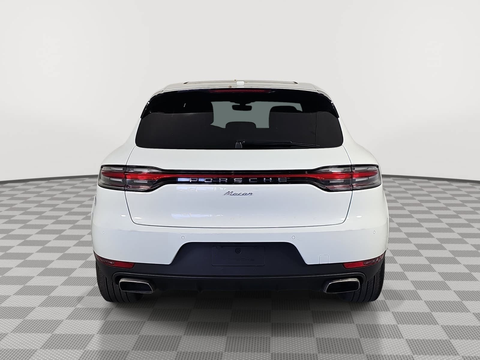 Used 2021 Porsche Macan w/ Premium Package AWD/4WD image 7
