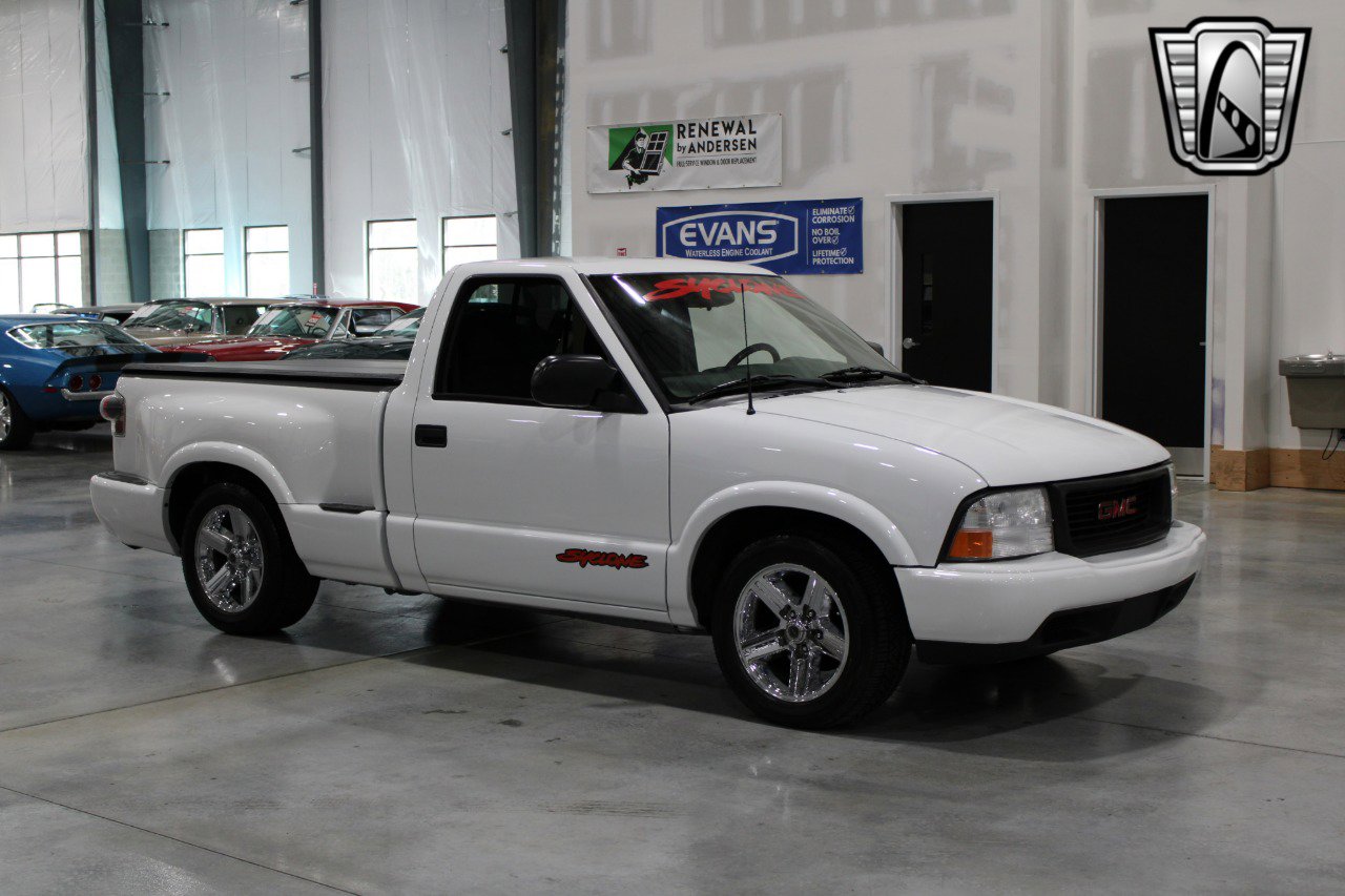 Used 2003 GMC Sonoma SLS w/ SLS Preferred Equipment Group image 5