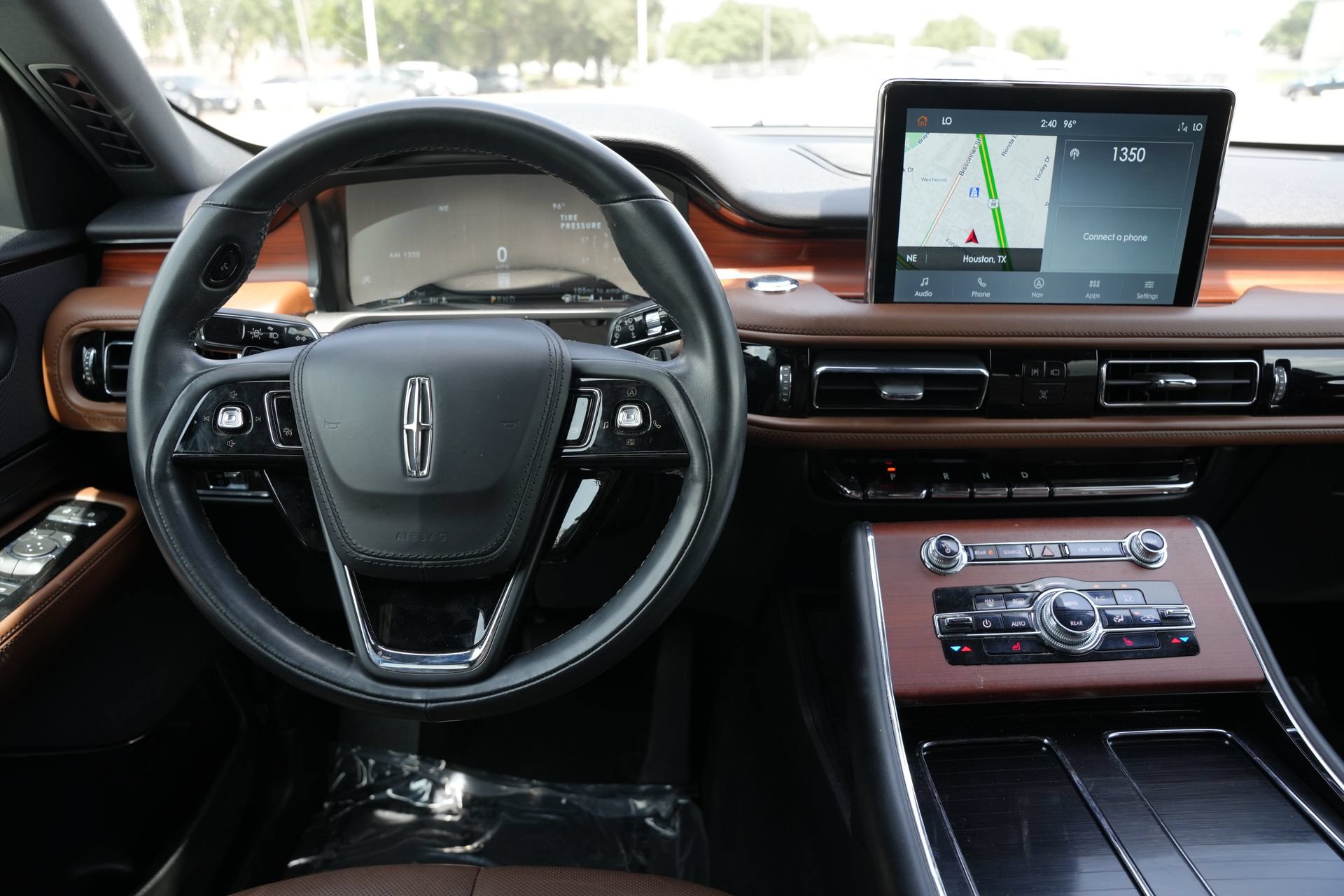 Used 2023 Lincoln Aviator Reserve RWD image 10