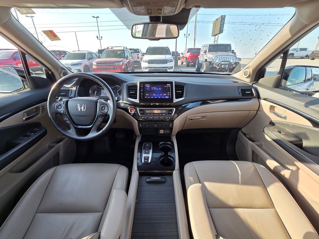 Used 2018 Honda Pilot Touring image 28