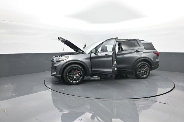 New 2026 Ford Explorer ST image 42