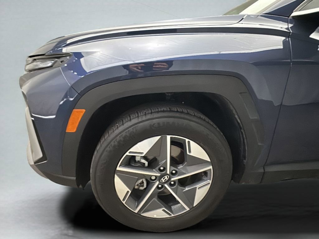 Certified 2025 Hyundai Tucson SEL image 3