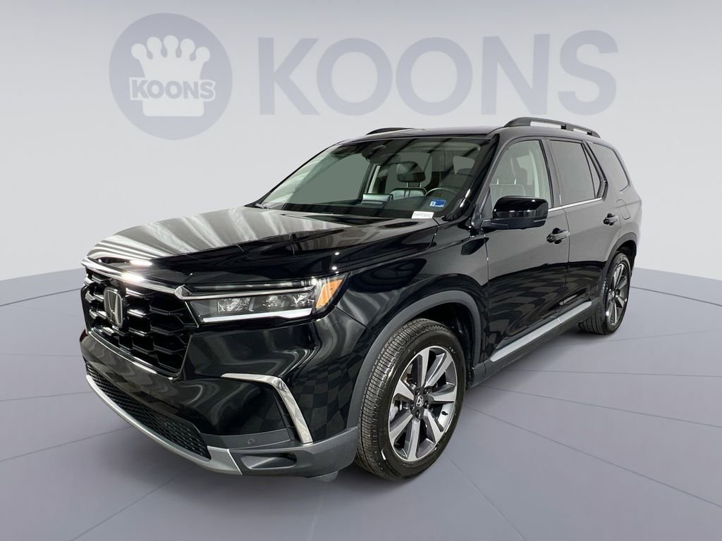 Used 2025 Honda Pilot Elite