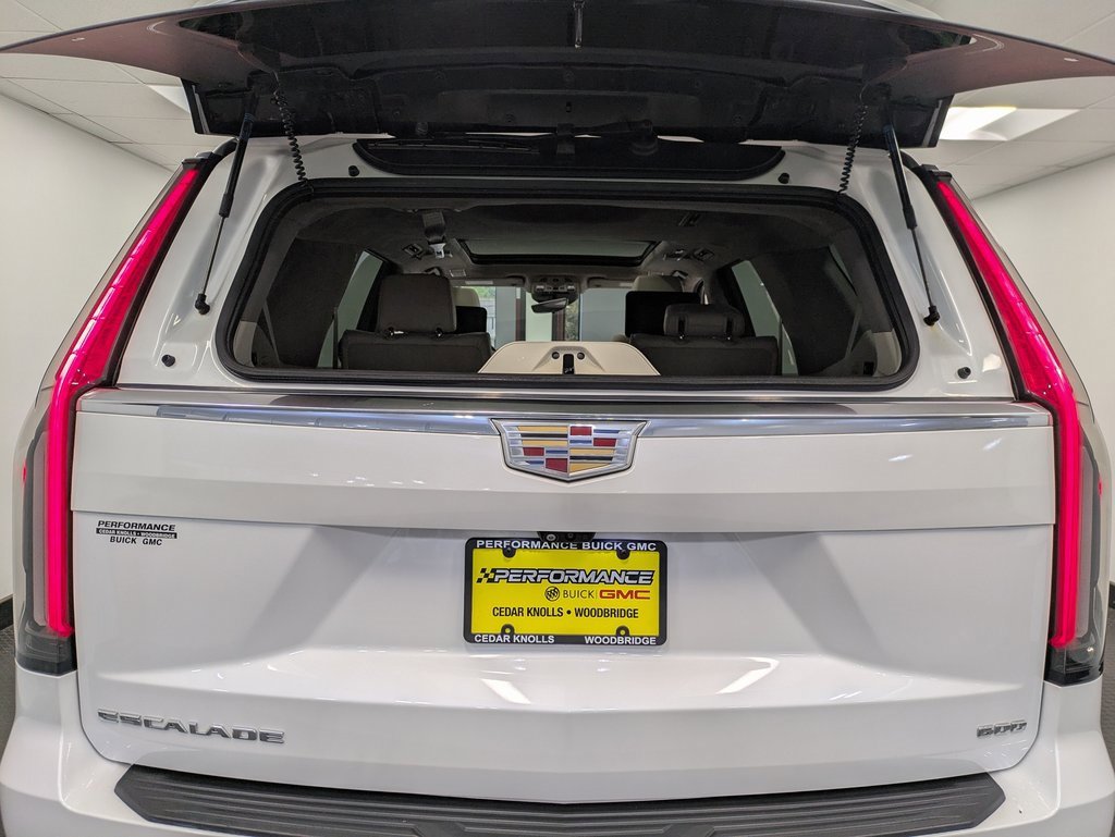 Used 2022 Cadillac Escalade Premium Luxury Platinum image 23