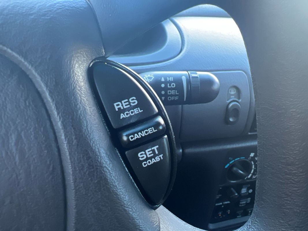 Used 1999 Dodge Neon Highline image 19