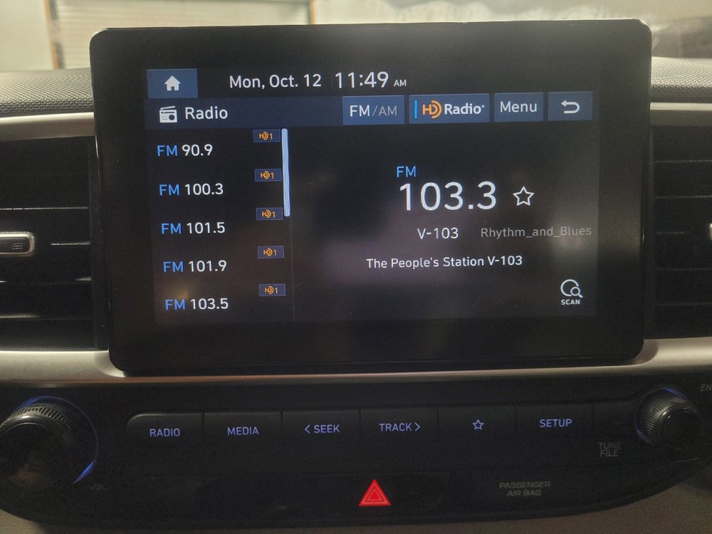Used 2021 Hyundai Venue SEL w/ Cargo Package FWD image 25