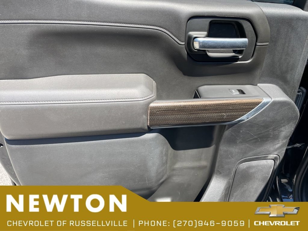 Used 2022 Chevrolet Silverado 1500 RST AWD/4WD image 36