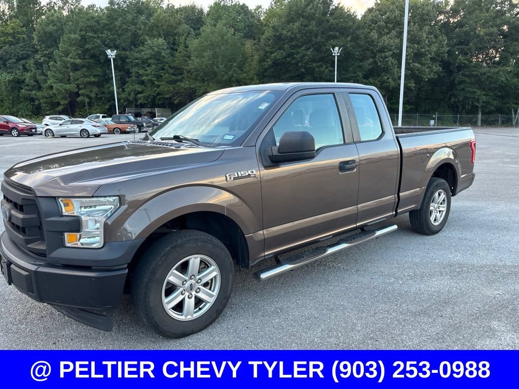 Used 2017 Ford F150 XL w/ Equipment Group 101A Mid RWD image 3