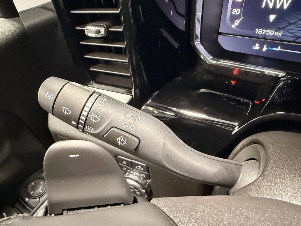 Used 2025 GMC Sierra 1500 Elevation w/ Elevation Premium Package image 43