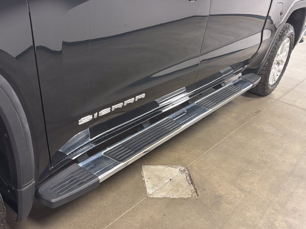 Used 2019 GMC Sierra 1500 SLT w/ SLT Premium Plus Package AWD/4WD image 11