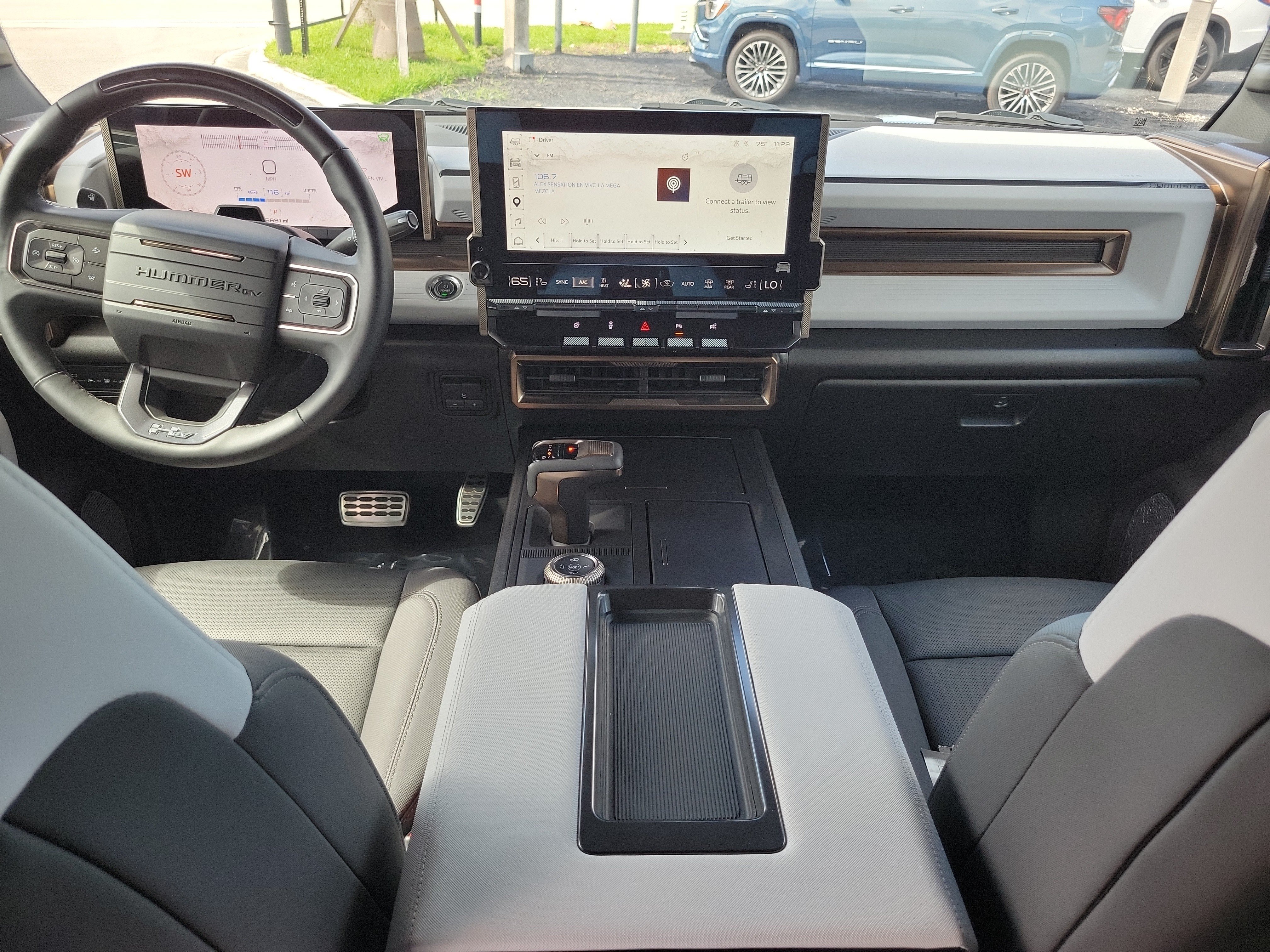 Used 2024 GMC Hummer EV 3X w/ LPO, Sport Package AWD/4WD image 17