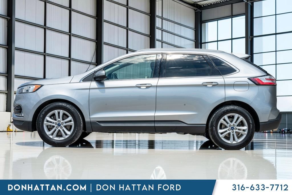 Used 2020 Ford Edge SEL w/ Convenience Package AWD/4WD image 2