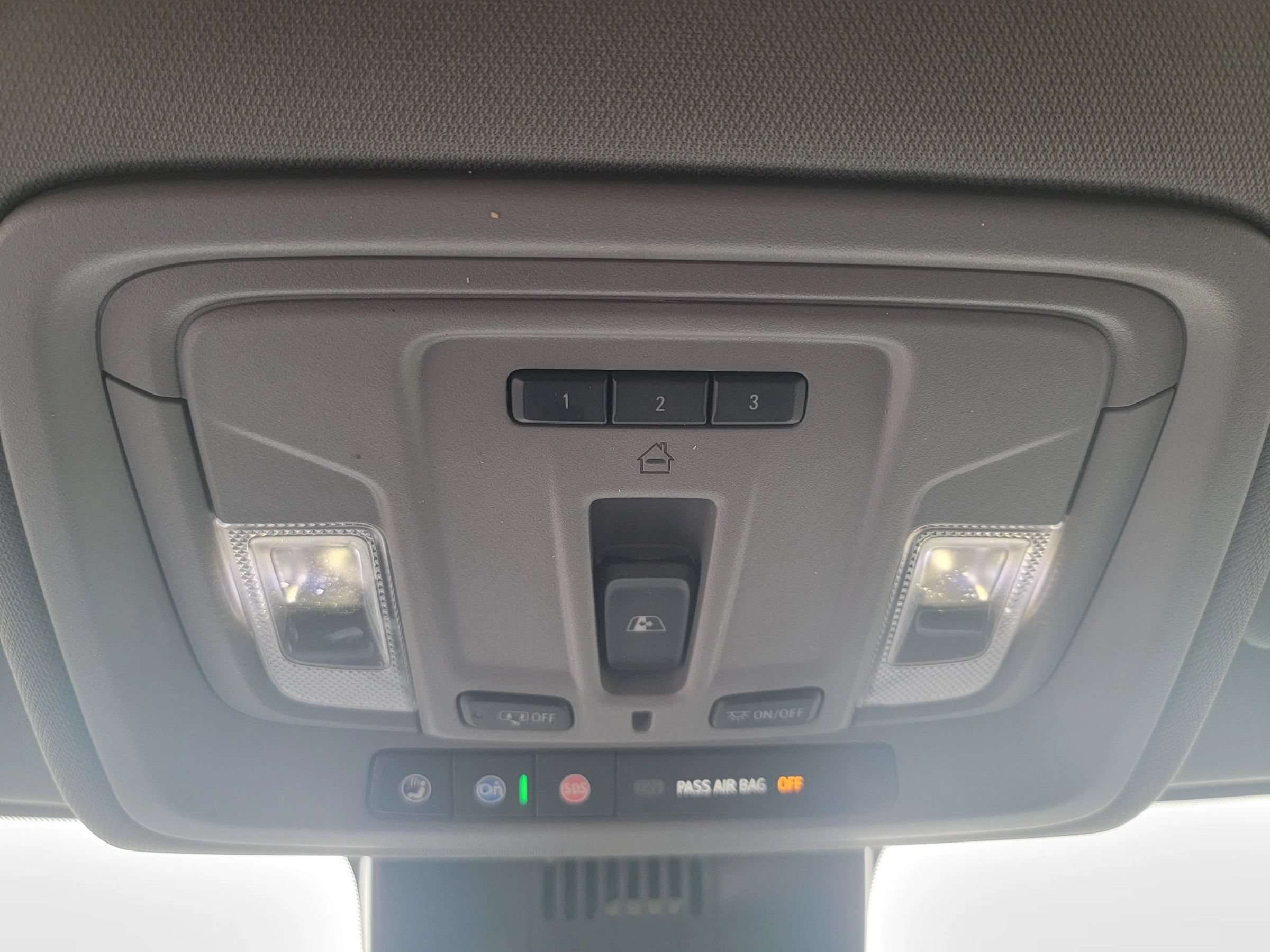 Used 2024 Chevrolet Silverado 1500 LTZ AWD/4WD image 21