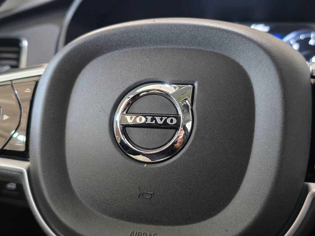 Used 2021 Volvo XC90 T6 Momentum w/ Advanced Package AWD/4WD image 19