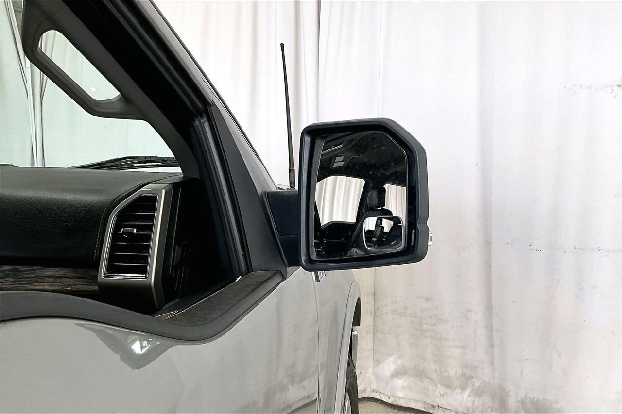 Used 2020 Ford F150 Lariat w/ Equipment Group 502A Luxury image 11