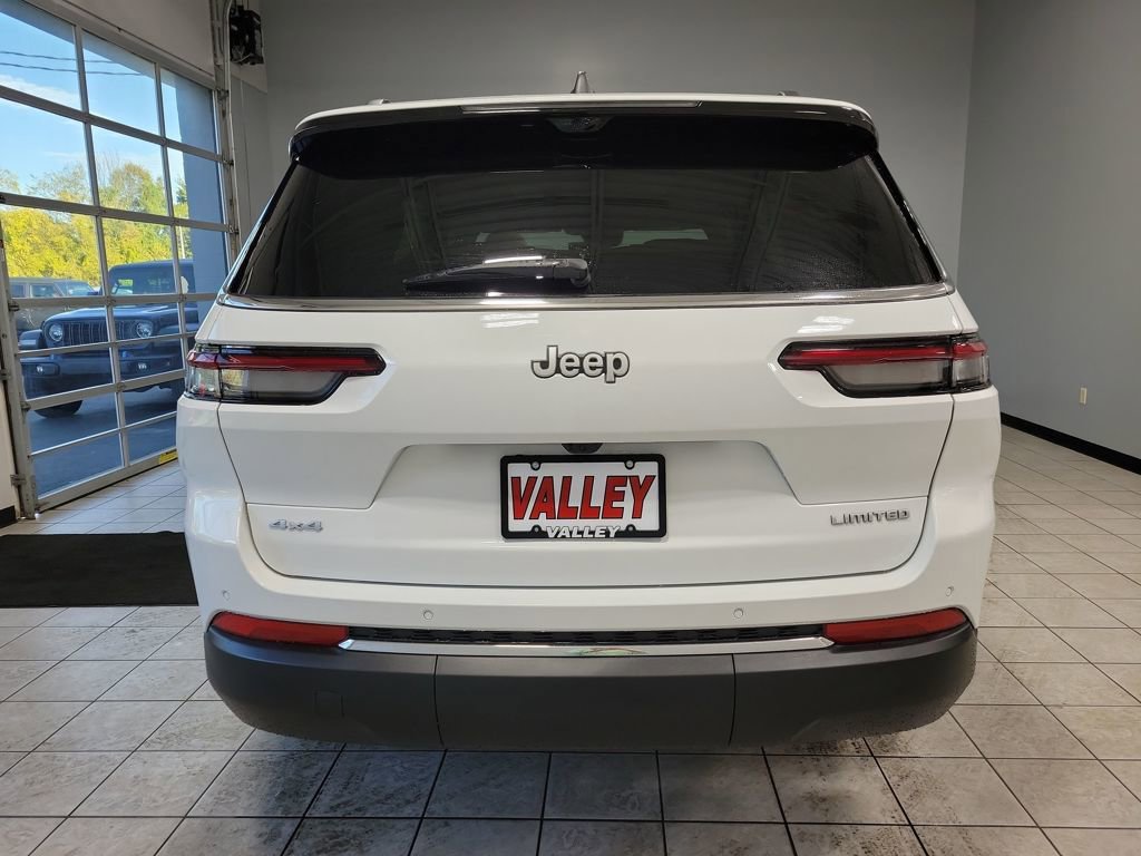 New 2025 Jeep Grand Cherokee L Limited w/ Luxury Tech Group II image 5