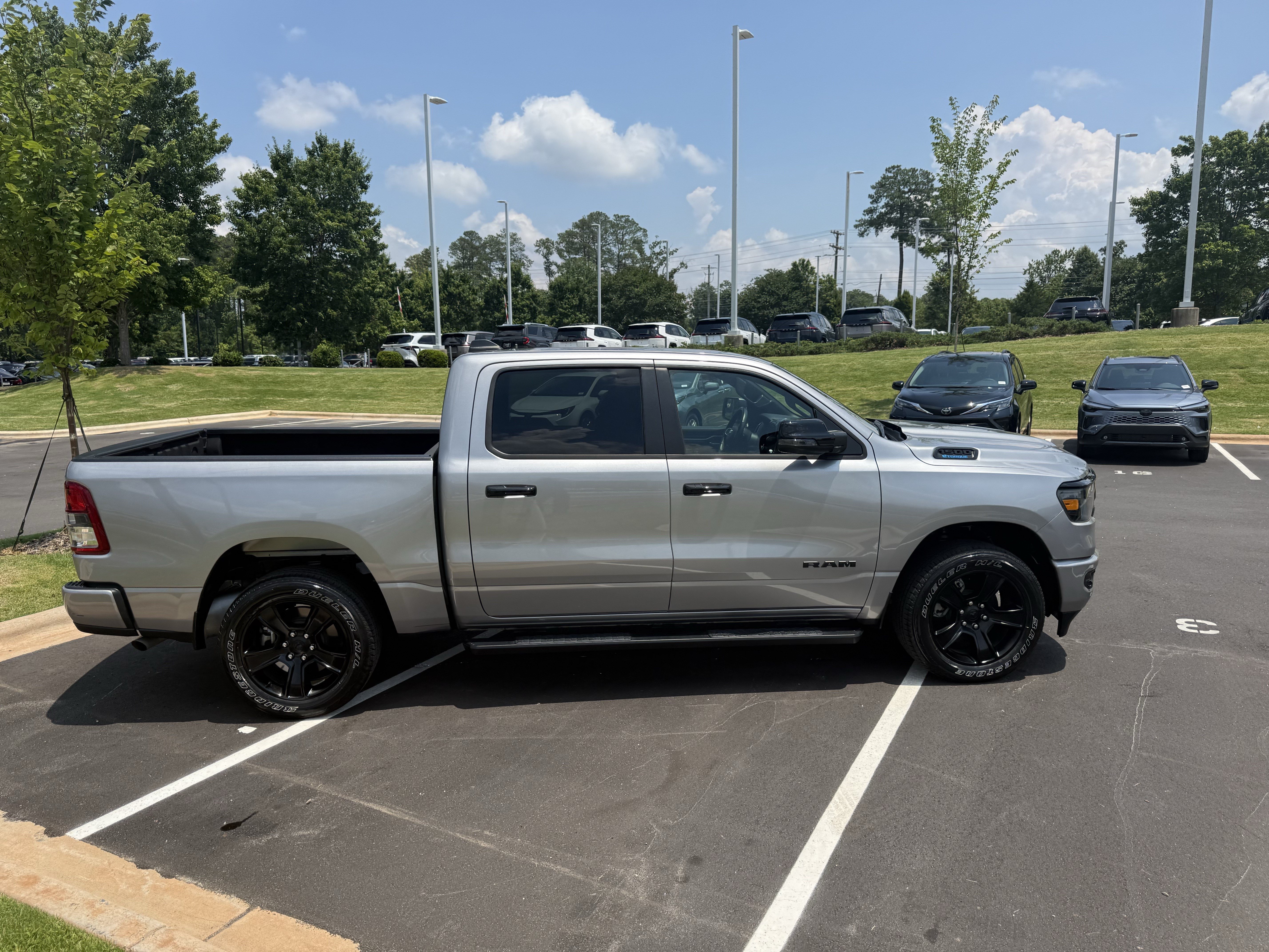 Used 2024 RAM 1500 Big Horn AWD/4WD image 11