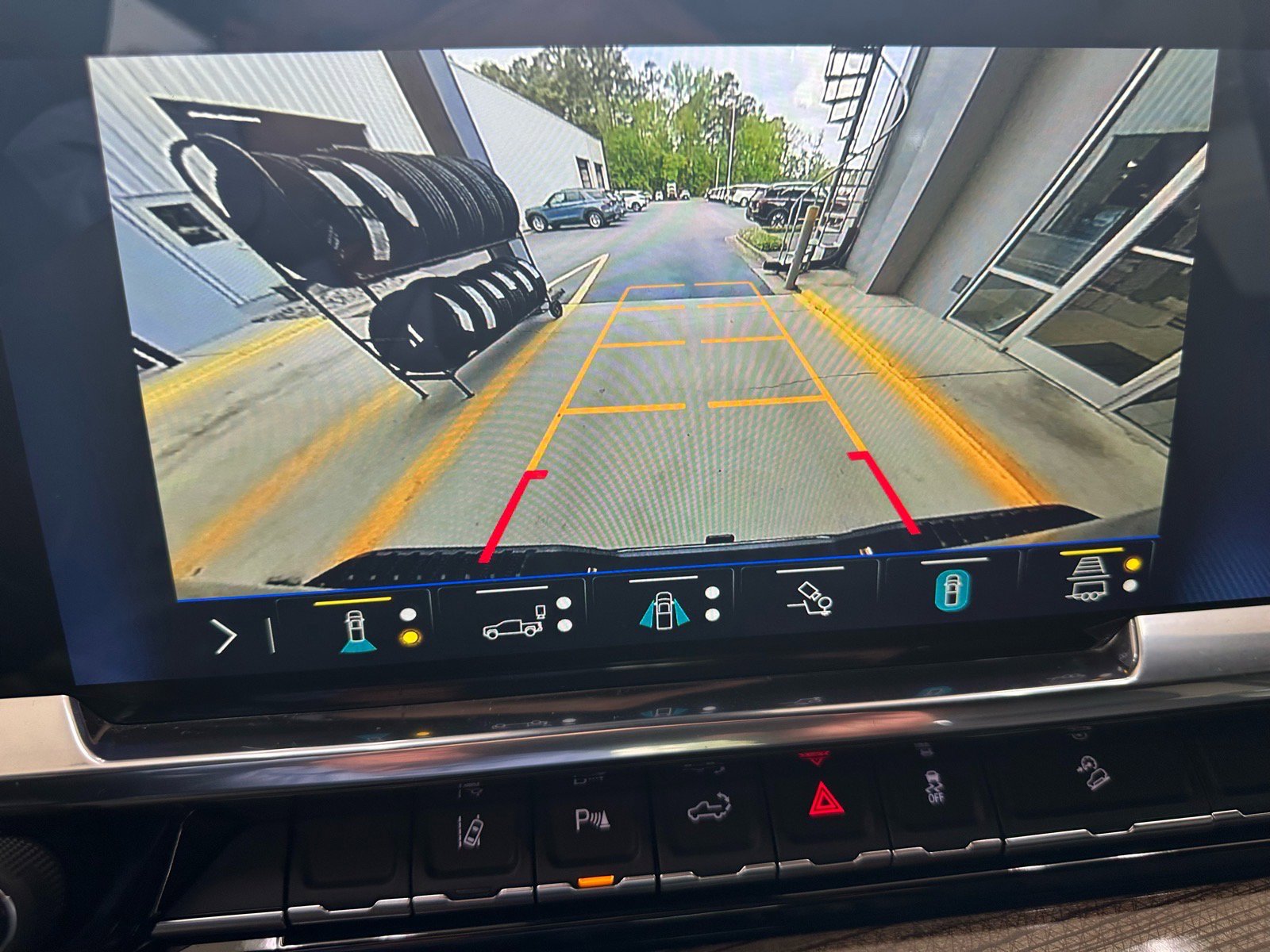 Used 2025 Chevrolet Silverado 2500 LT w/ Trail Boss Package image 48