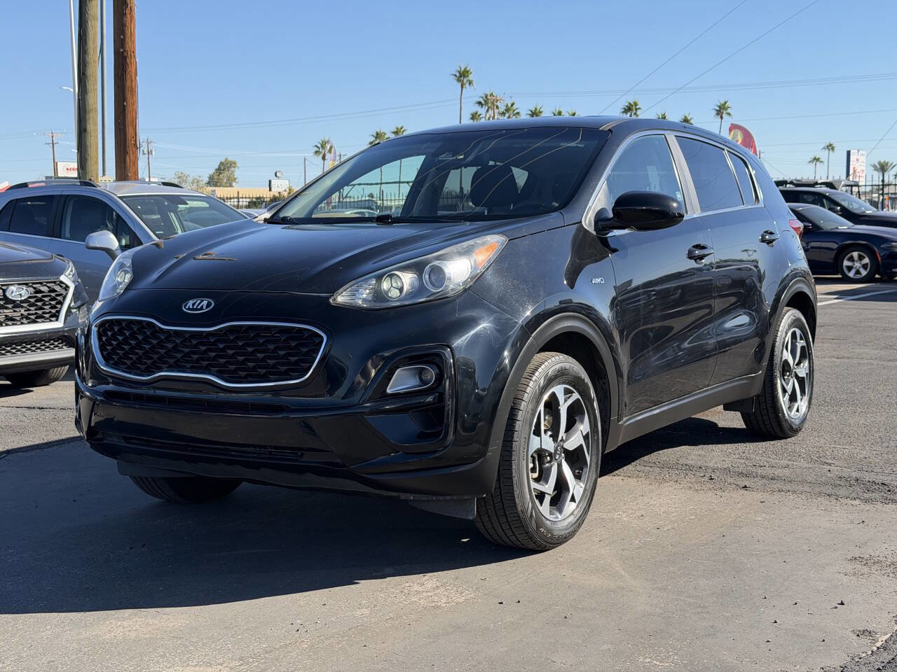 Used 2021 Kia Sportage LX image 2