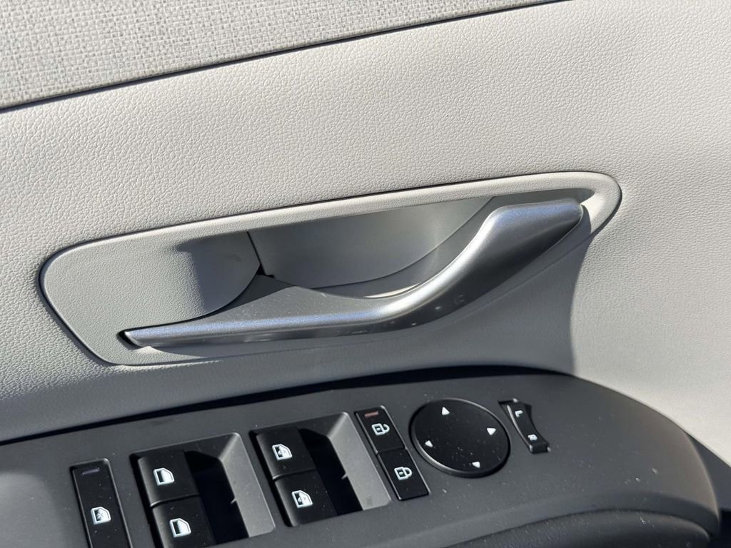 Used 2025 Hyundai Tucson SEL image 16