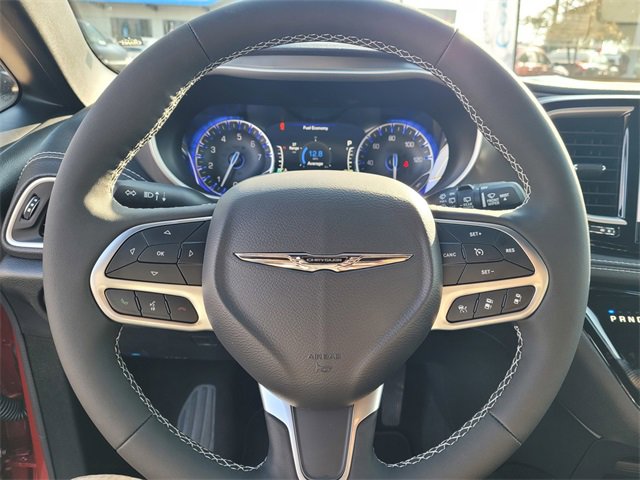 New 2026 Chrysler Pacifica Select image 12