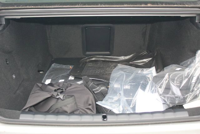 Used 2025 BMW i7 eDrive50 image 8