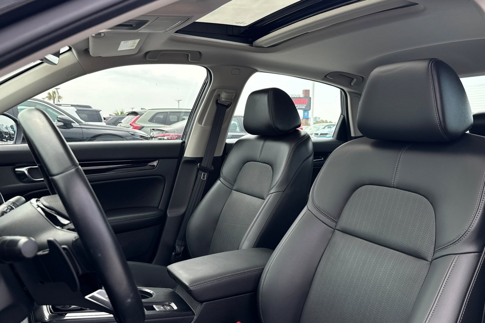 Used 2022 Honda Civic Touring image 22