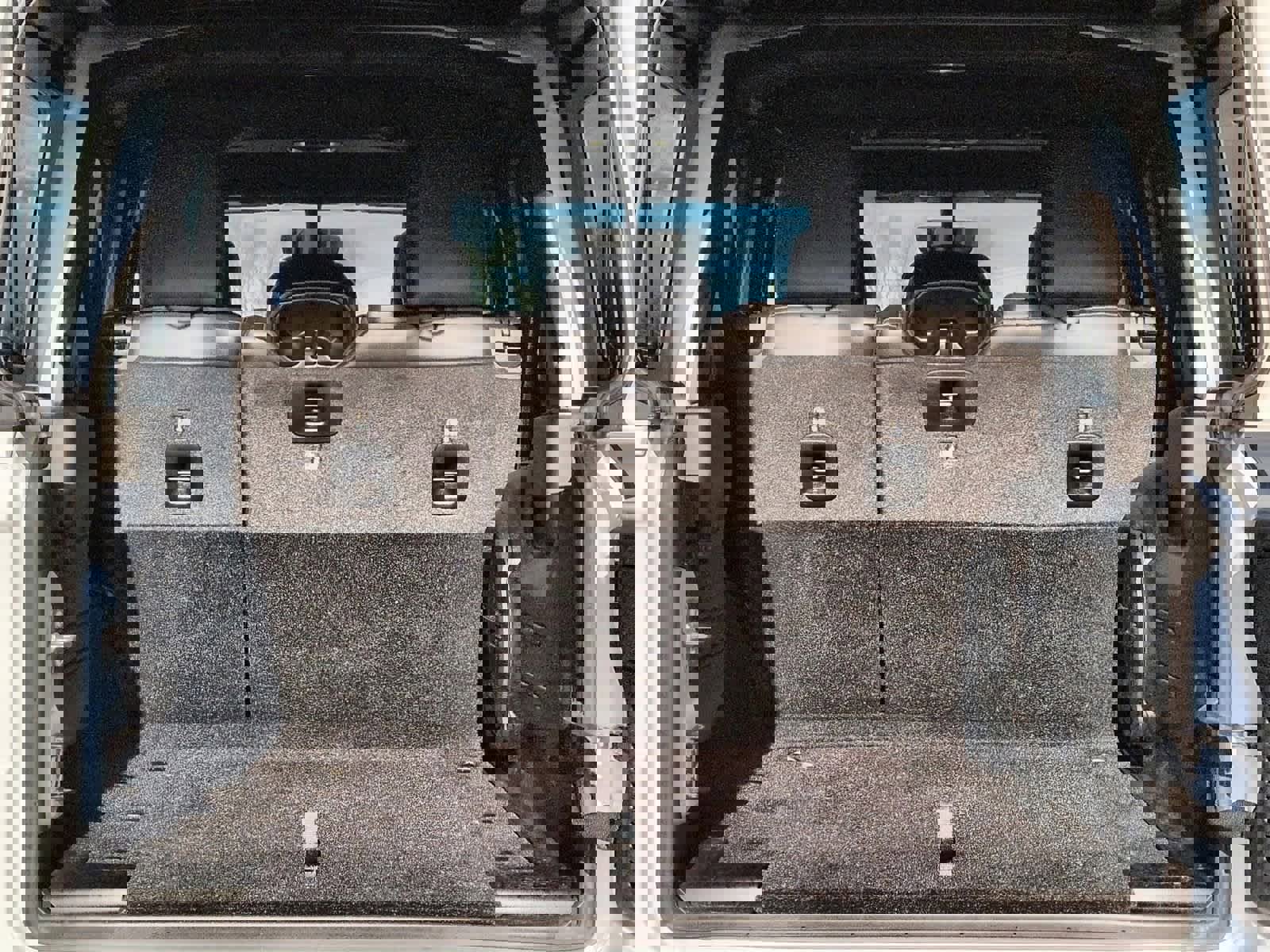 Used 2021 Jeep Wrangler Unlimited Sahara image 37