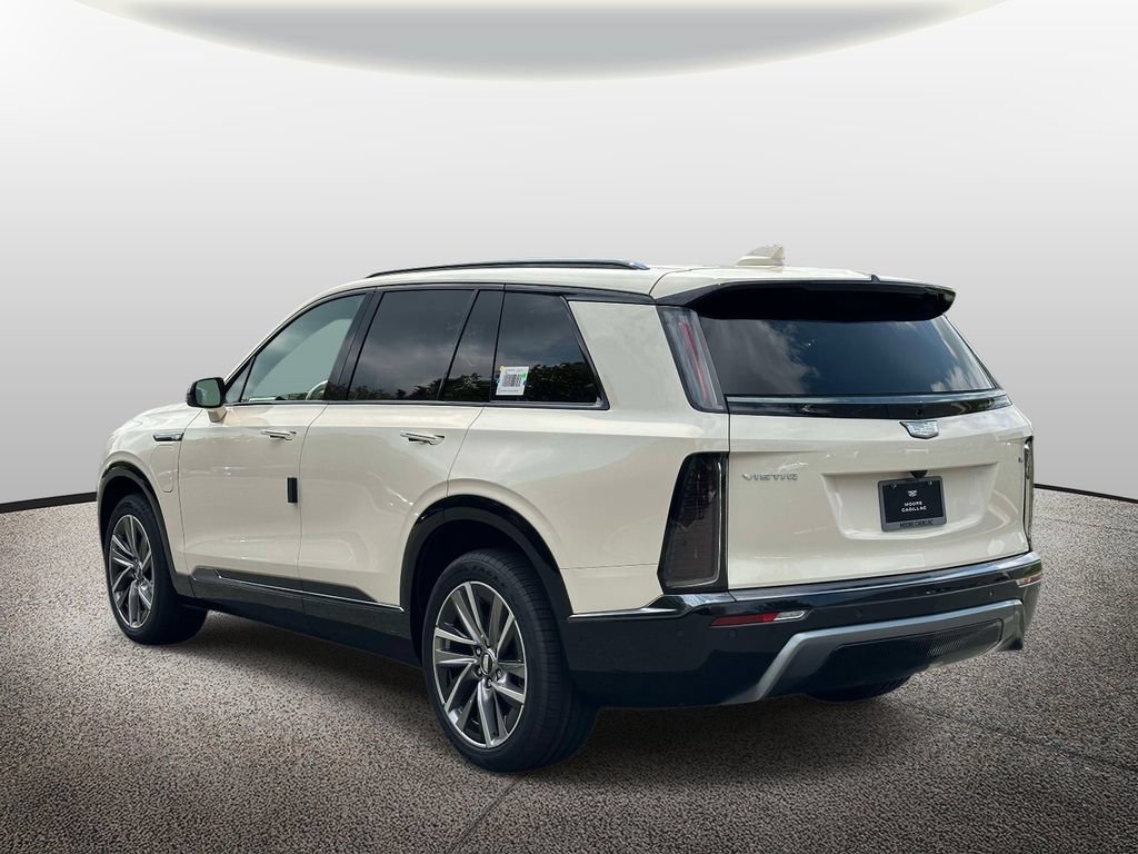 New 2027 Cadillac Vistiq Luxury w/ LPO, Floor Liner Package AWD/4WD image 4