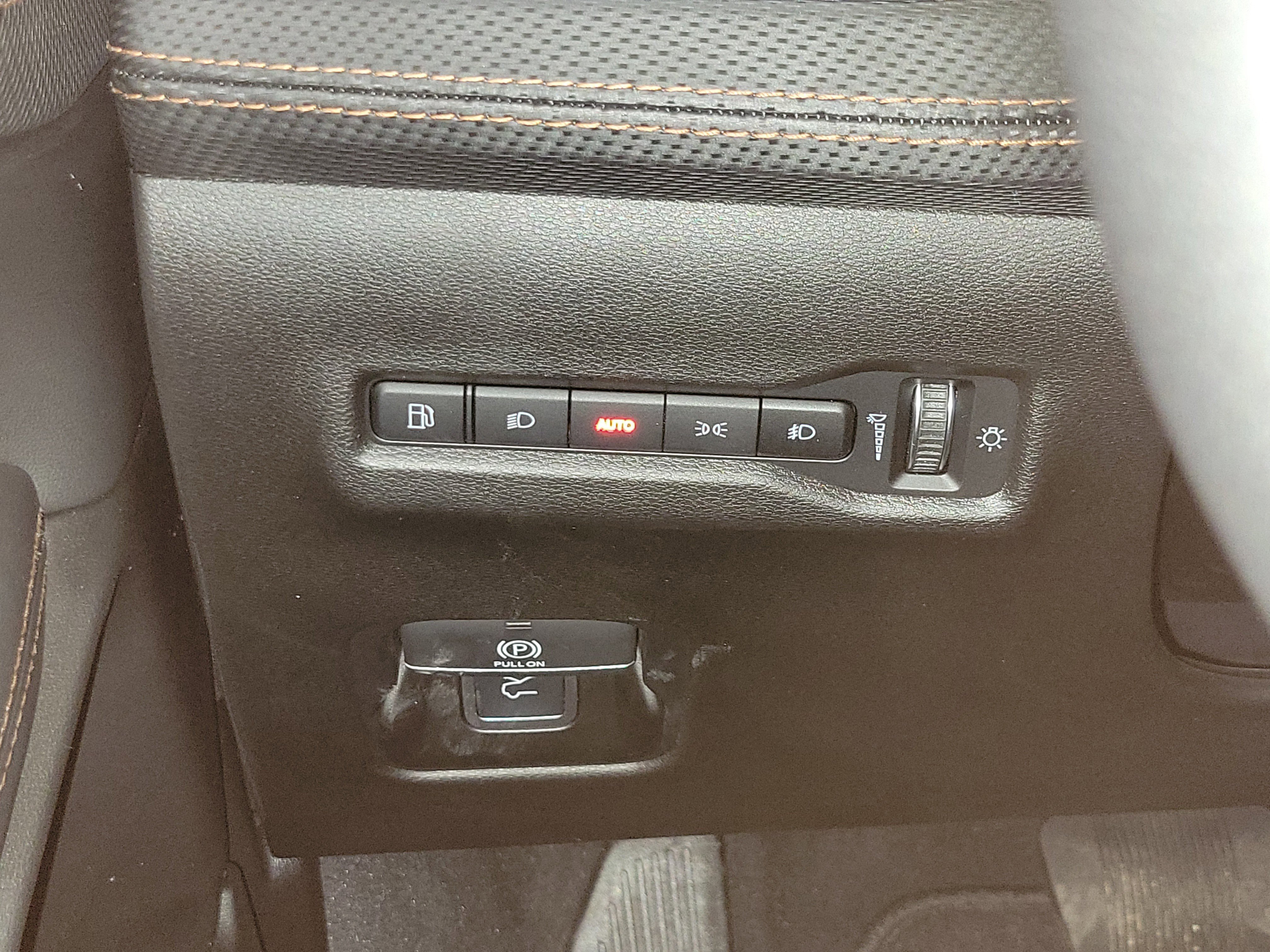 New 2026 Jeep Cherokee Limited image 11