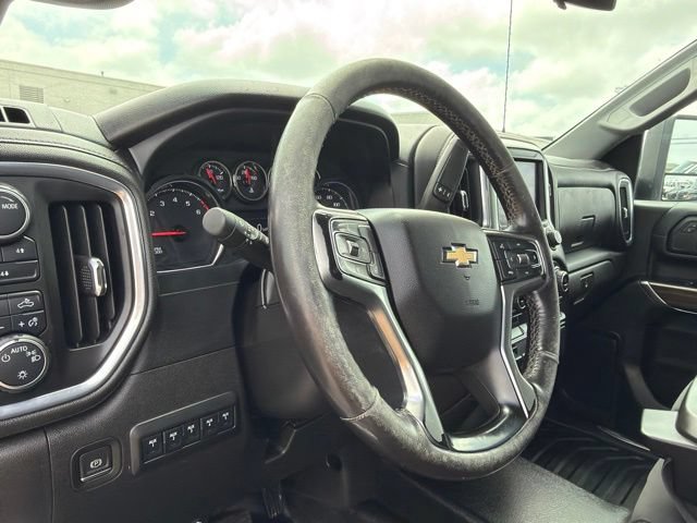 Used 2021 Chevrolet Silverado 2500 LT w/ Convenience Package AWD/4WD image 15