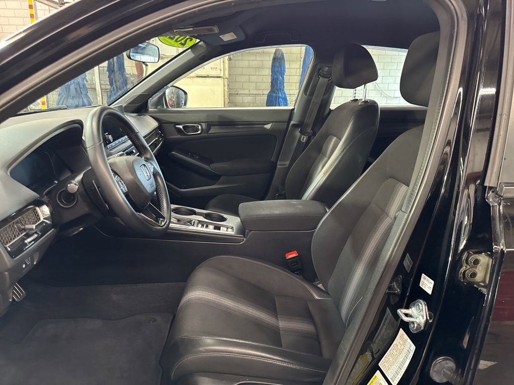 Used 2022 Honda Civic Sport image 17
