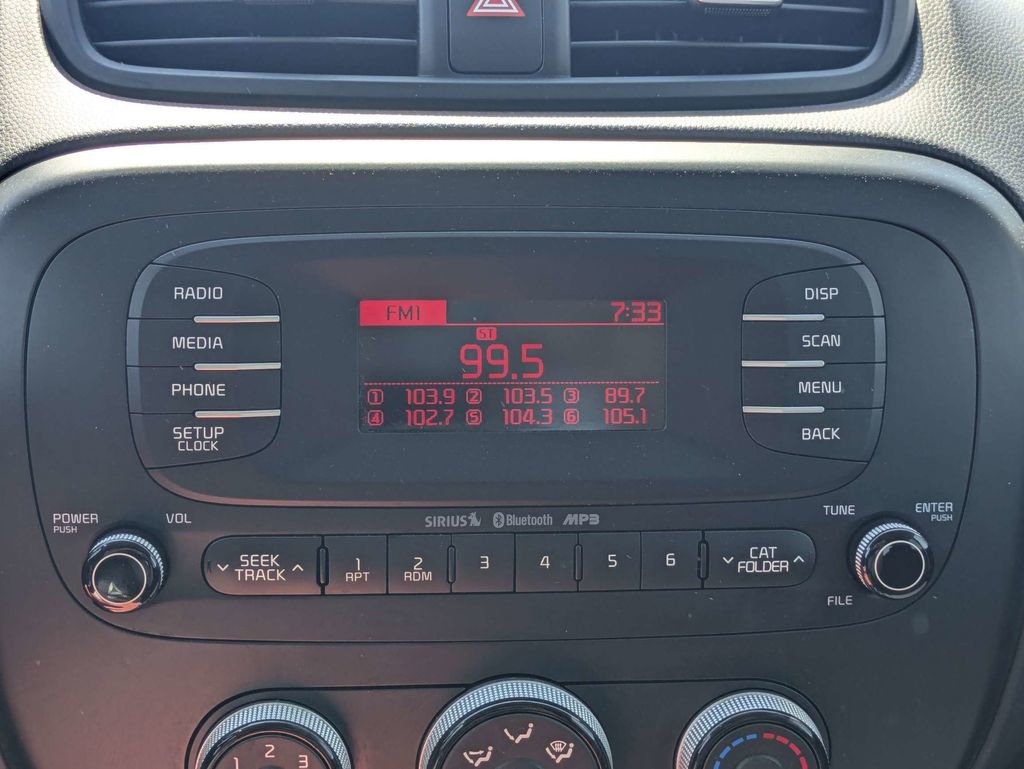 Used 2015 Kia Soul image 20