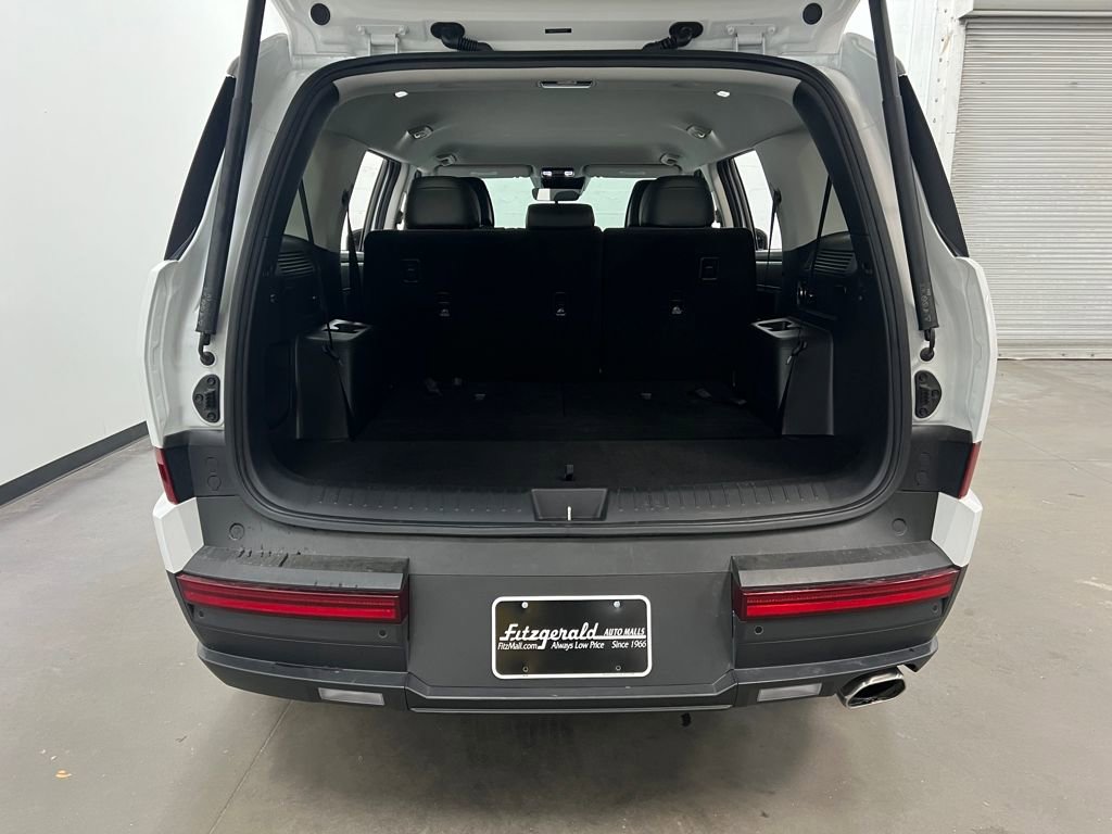 Used 2025 Hyundai Santa Fe SEL image 23