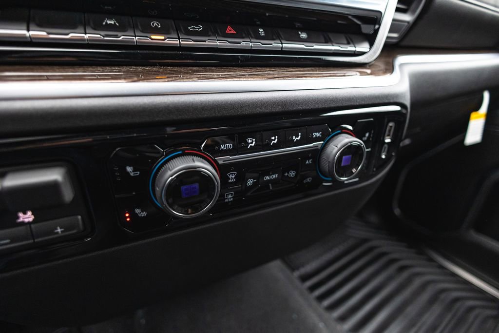 New 2026 Chevrolet Silverado 1500 LT w/ Leather Package image 11