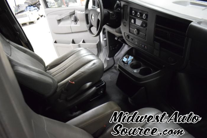 Used 2019 Chevrolet Express 2500 Extended w/ Driver Convenience Package image 22