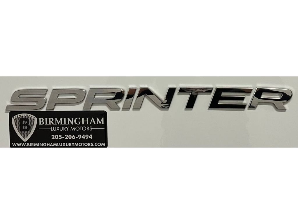 Used 2024 Mercedes-Benz Sprinter 2500 image 19
