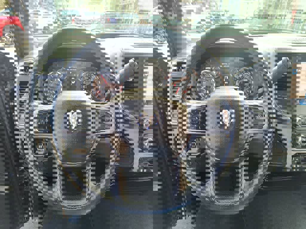 Used 2024 RAM 2500 Tradesman w/ Chrome Appearance Group image 14