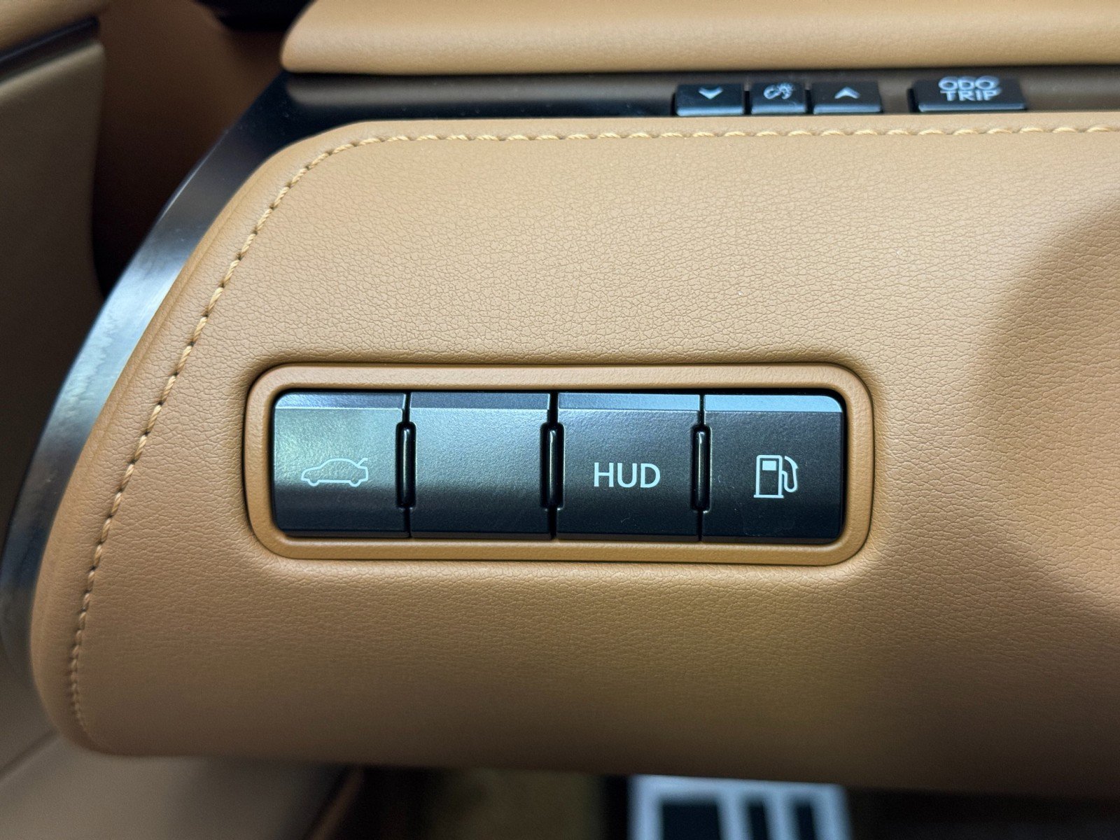 Used 2022 Lexus LC 500 Coupe w/ Bespoke Build Package image 18