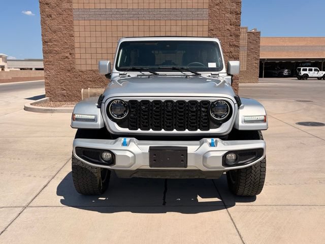 Used 2024 Jeep Wrangler High Altitude AWD/4WD image 3