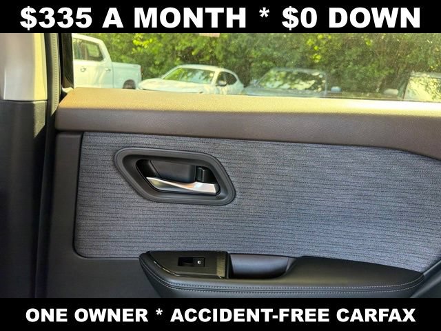 Used 2023 Nissan Rogue SV AWD/4WD image 43