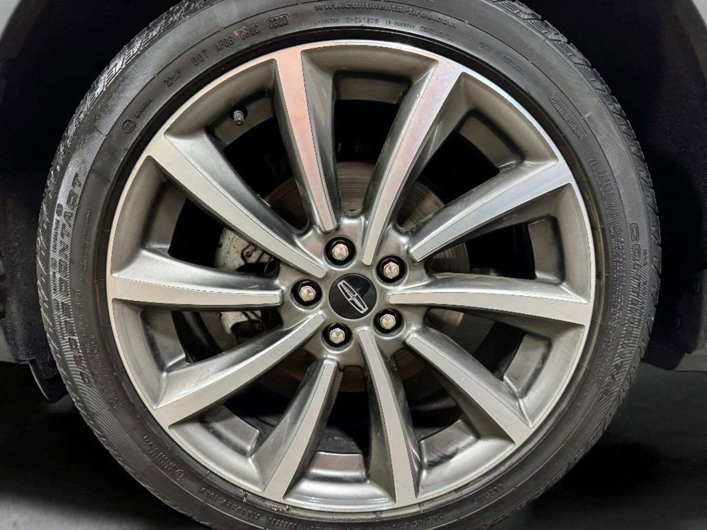 Used 2020 Lincoln Corsair Reserve w/ Equipment Group 202A image 30