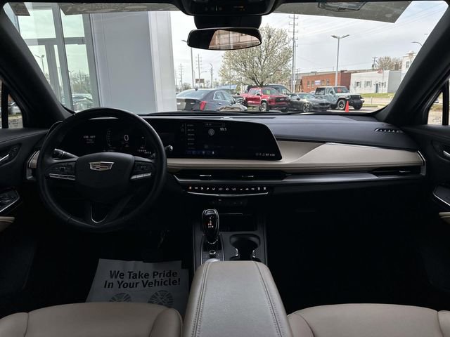 Certified 2024 Cadillac XT4 Luxury w/ Cold Weather Package AWD/4WD image 36