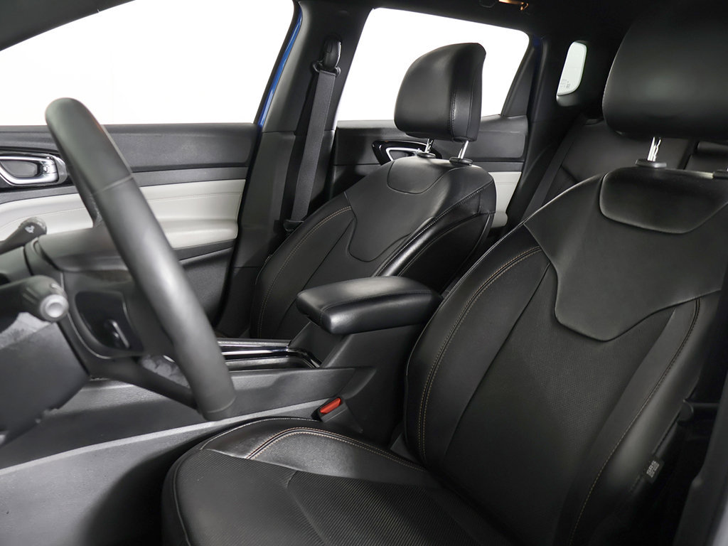 Used 2023 Jeep Compass Limited w/ Elite Group AWD/4WD image 27