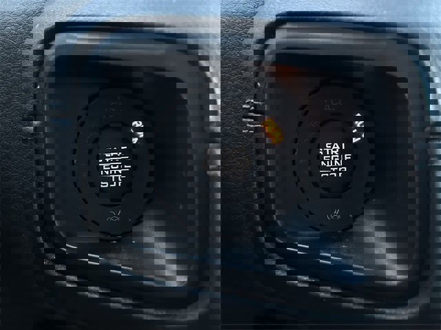 Used 2024 Jeep Wrangler High Altitude image 25