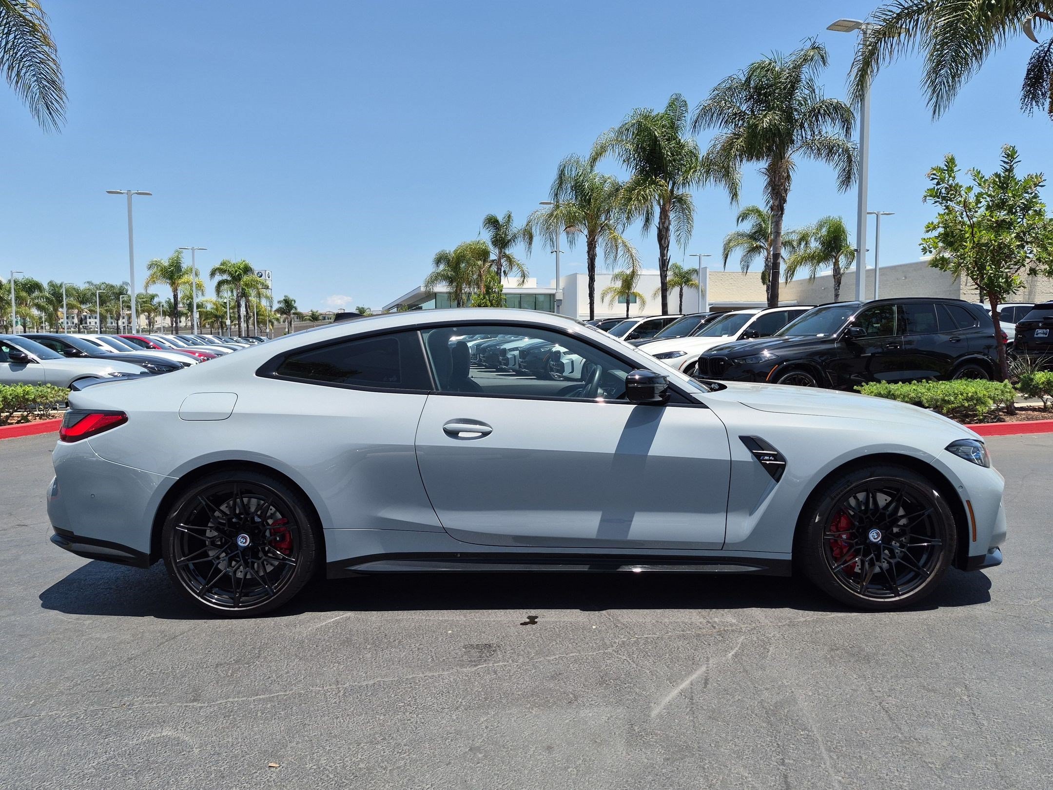 Used 2022 BMW M4 Coupe w/ Executive Package RWD image 11