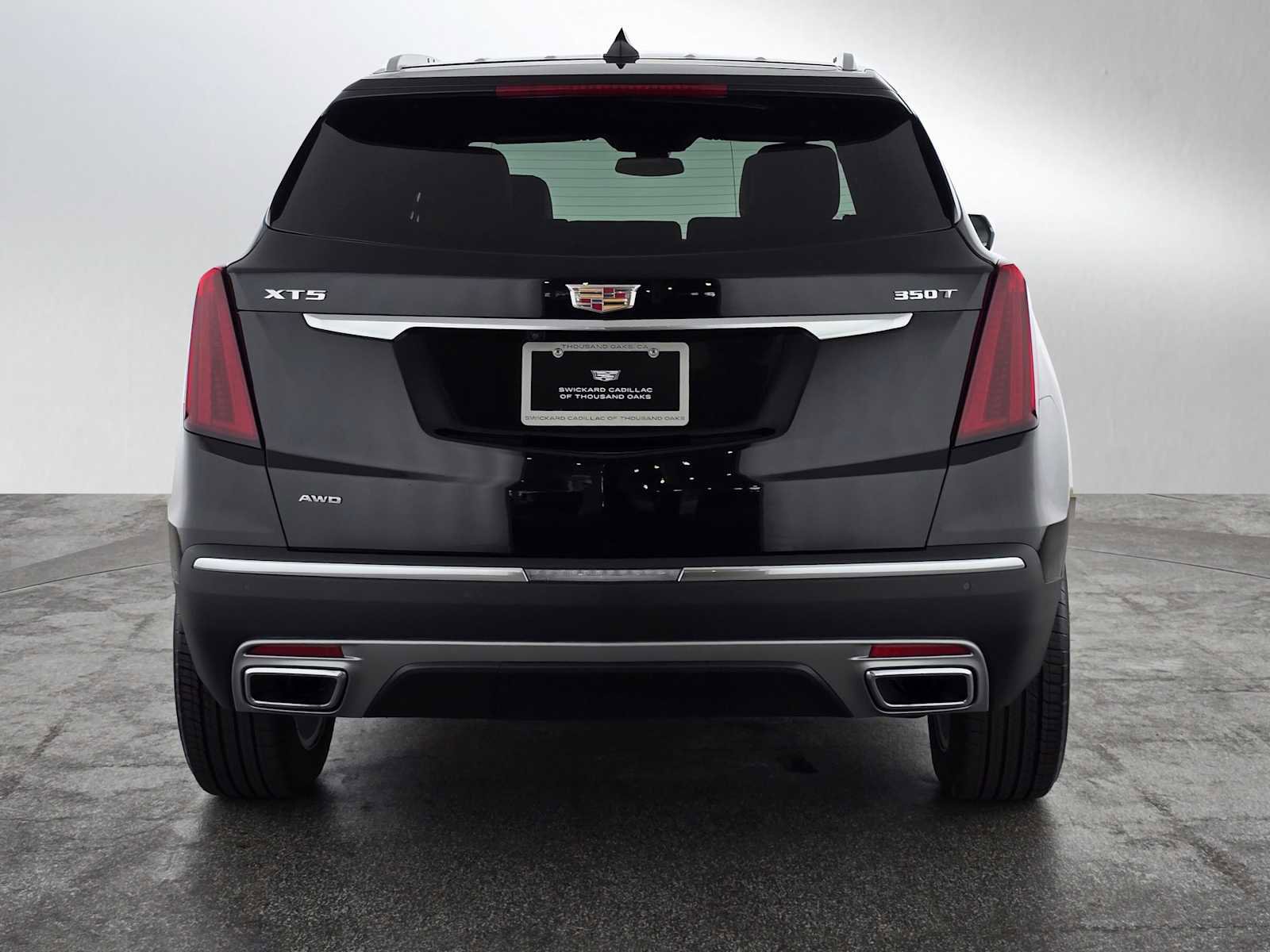 Used 2024 Cadillac XT5 Premium Luxury image 6