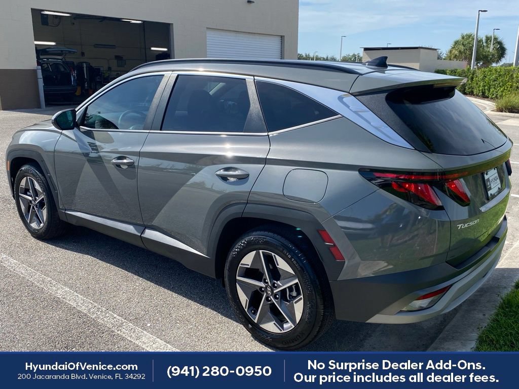 Certified 2025 Hyundai Tucson SEL FWD image 8
