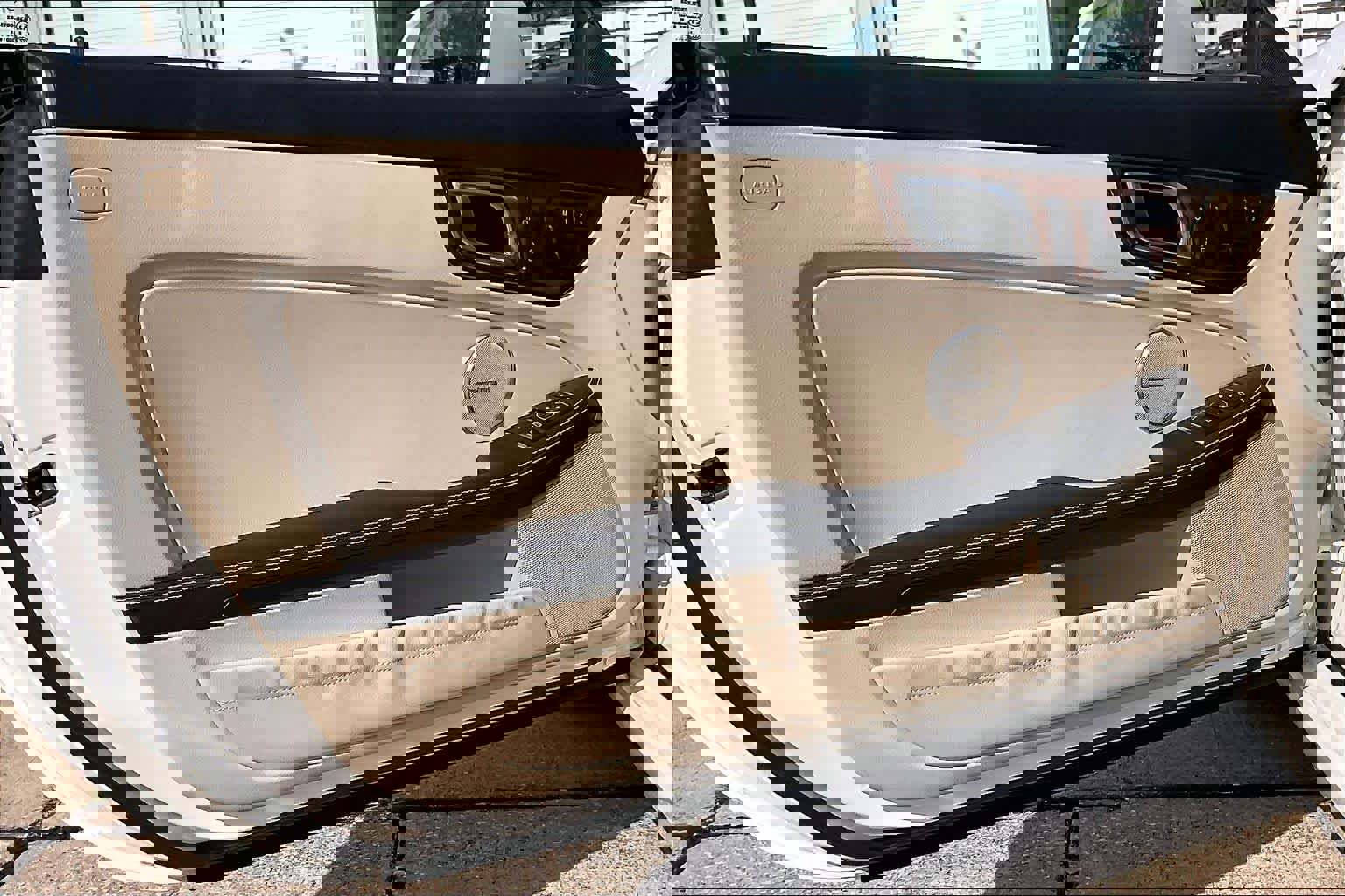 Used 2014 Mercedes-Benz SLK 250 image 17